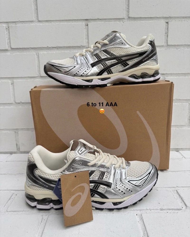Men's Asics - Image 5
