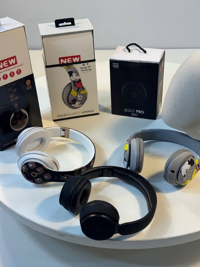 Beats Studio3 Wireless Special Edition Headphones: