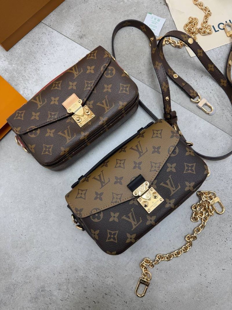 LOUIS VUITTON BAG (COME WITH BOX)