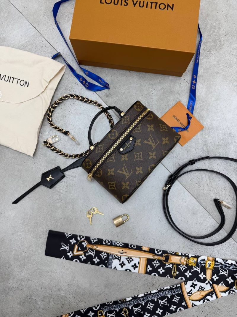 WOMENS LOUIS VUITTON BAG (COMES WITH BOX)