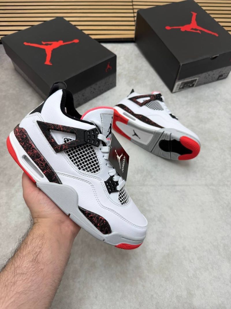 NIKE AIR JORDAN (COMES WITH BOX)