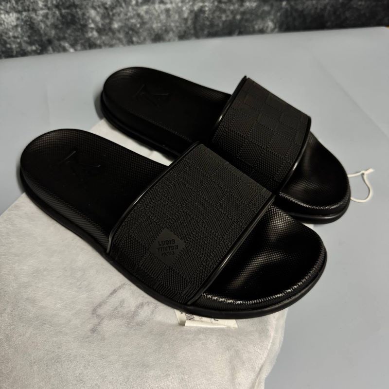 MEN’s LOUIS VUITTON SLIDERS - Image 2