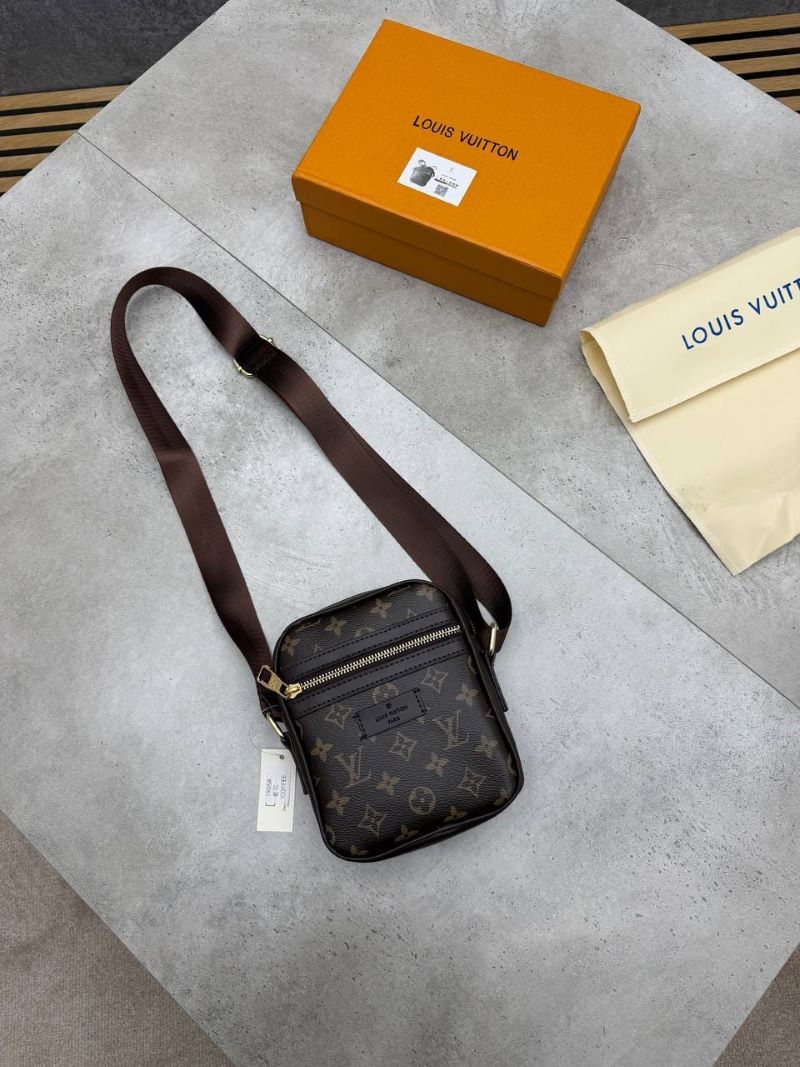 MENS LOUIS VUITTON BAG (COMES WITH BOX) - Image 2