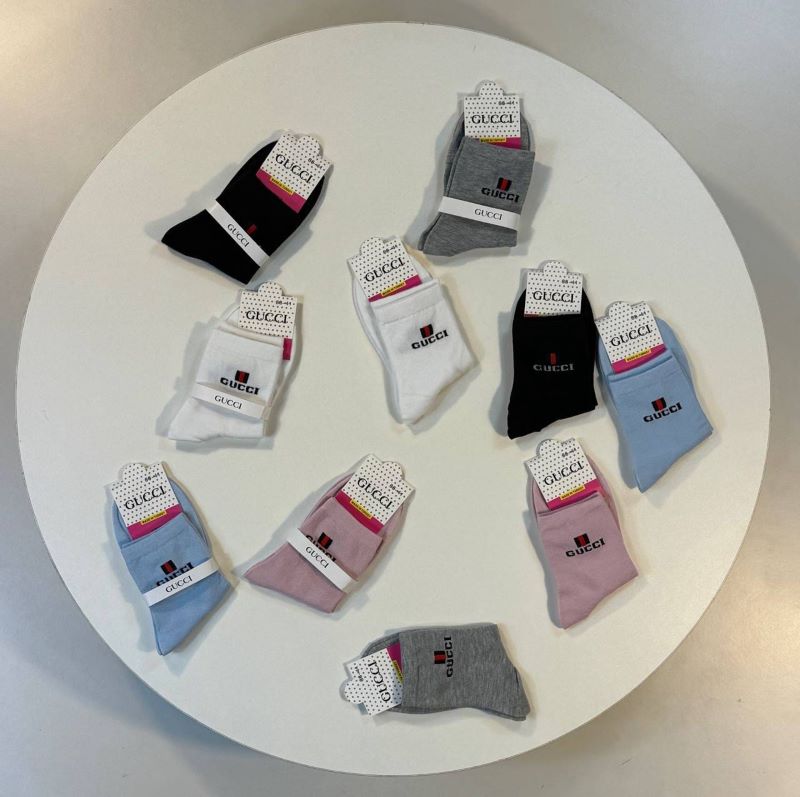 Luxury Designer Socks Collections (Versace, Louis Vuitton, and Gucci) - Image 3