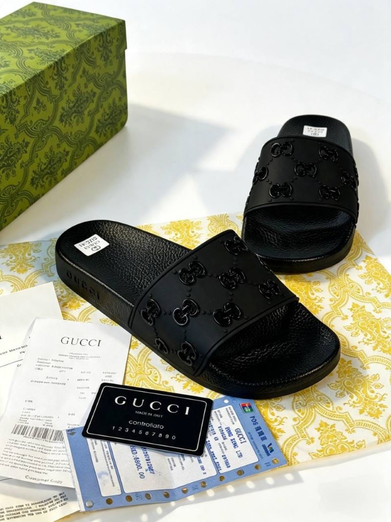 Gucci Interlocking GG Embossed Rubber Slides - Image 3