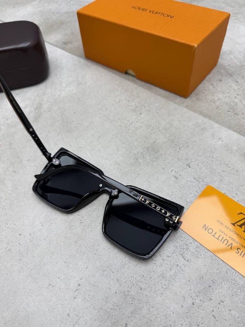 LV SUNGLASSES COME WITH BOX ETC - Image 3