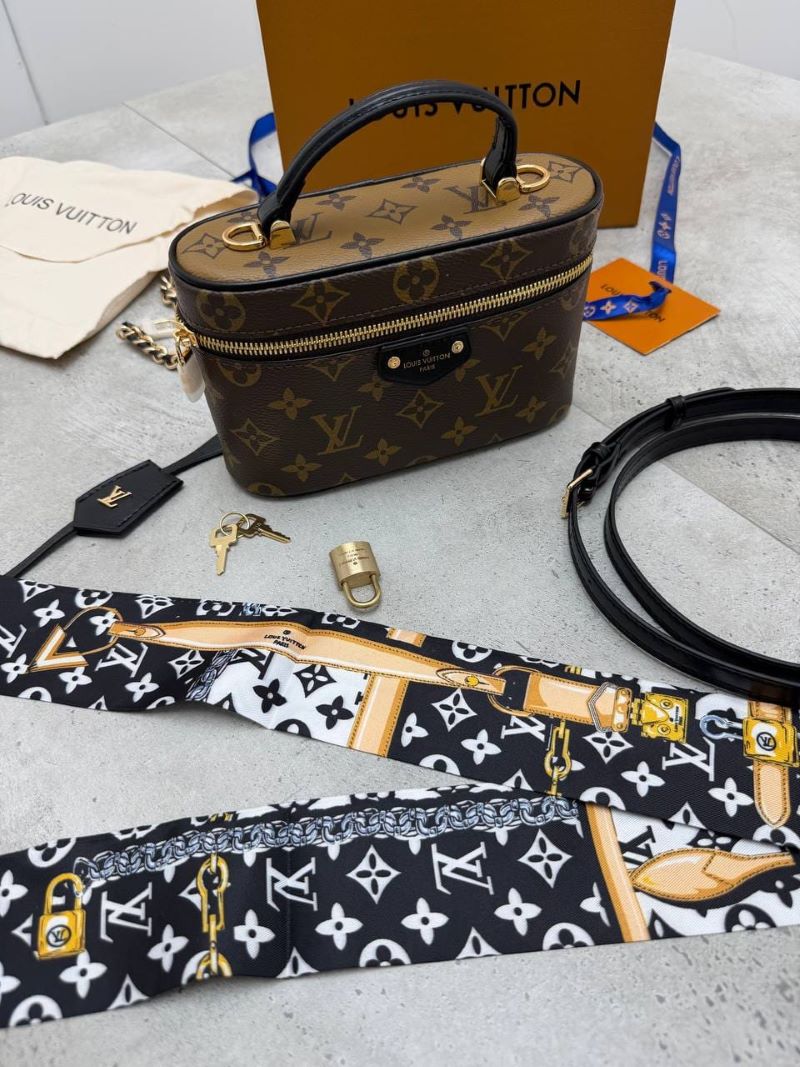 WOMENS LOUIS VUITTON BAG (COMES WITH BOX) - Image 3