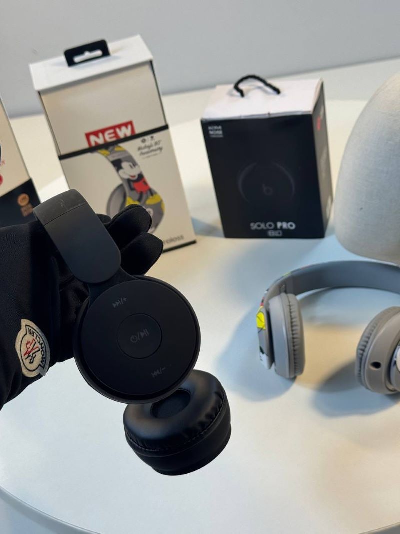 Beats Studio3 Wireless Special Edition Headphones: - Image 6
