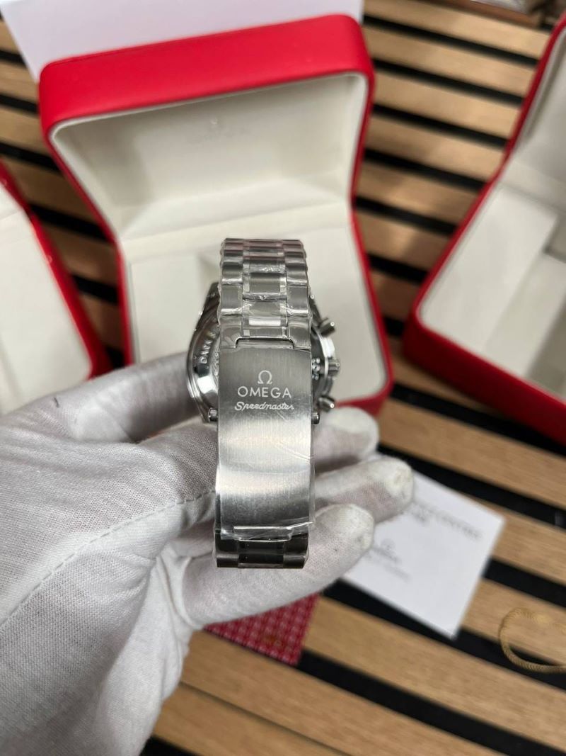 MEN'S OMEGA WATCH COME WITH BOX AND PAPERWORKS - Image 6
