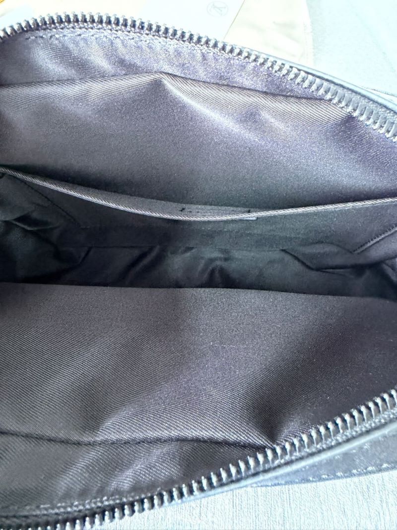 LOUIS VUITTON MEN BAG - Image 7