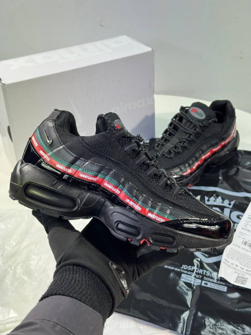 MENS NIKE 95s - Image 8
