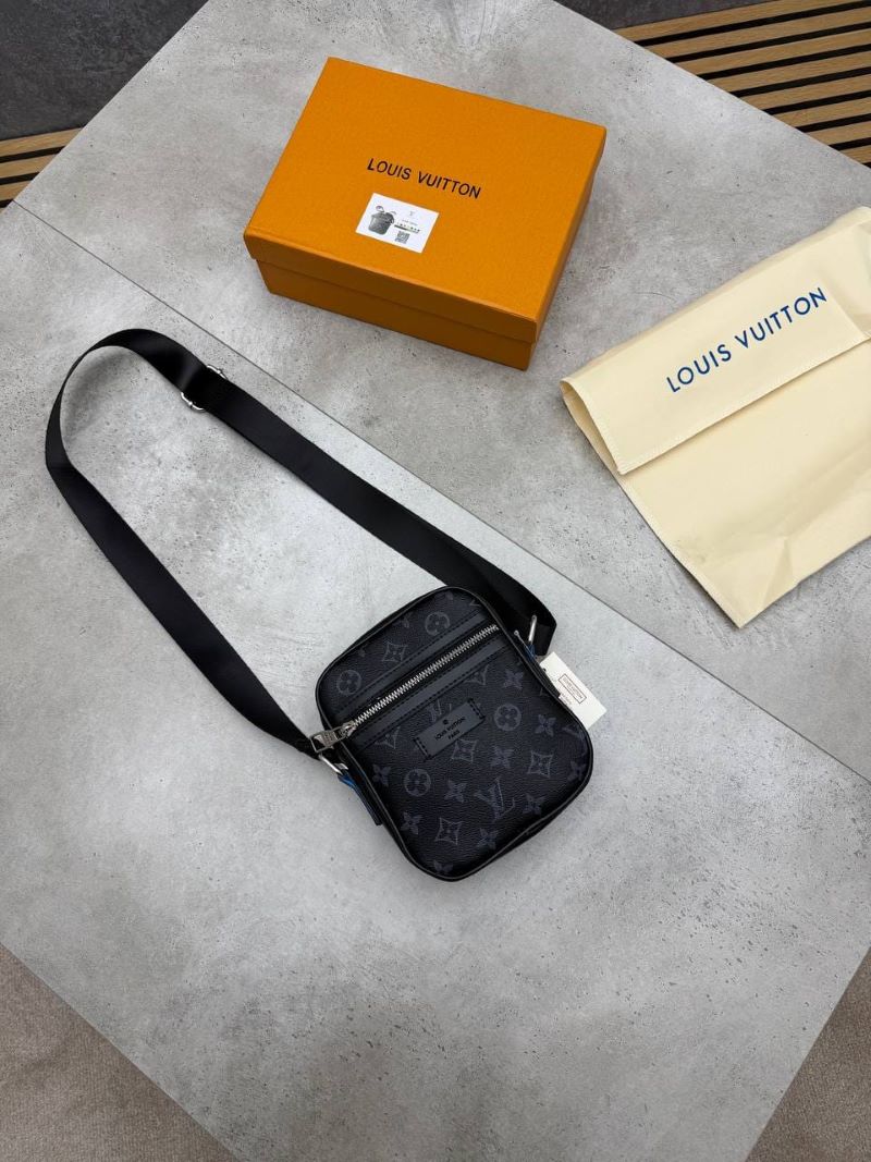 MENS LOUIS VUITTON BAG (COMES WITH BOX) - Image 4