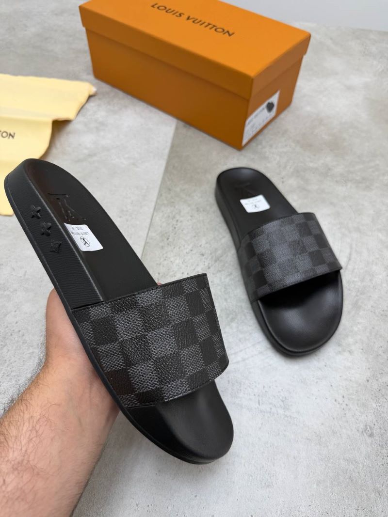 MENS LOUIS VUITTON SLIDERS - Image 9