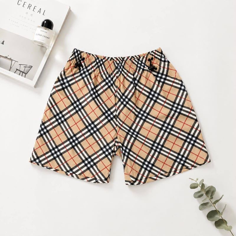 Burberry Vintage Check Polo & Shorts Two-Piece Set - Image 12