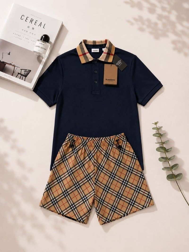 Burberry Vintage Check Polo & Shorts Two-Piece Set - Image 3