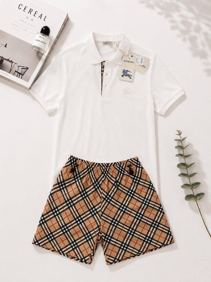 Burberry Vintage Check Polo & Shorts Two-Piece Set - Image 5