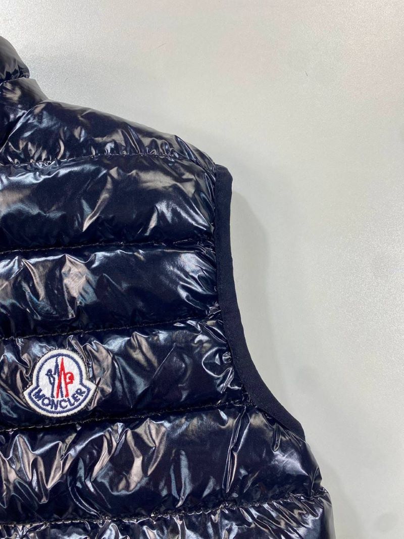 Moncler Shiny Down Gilet Vest - Image 7